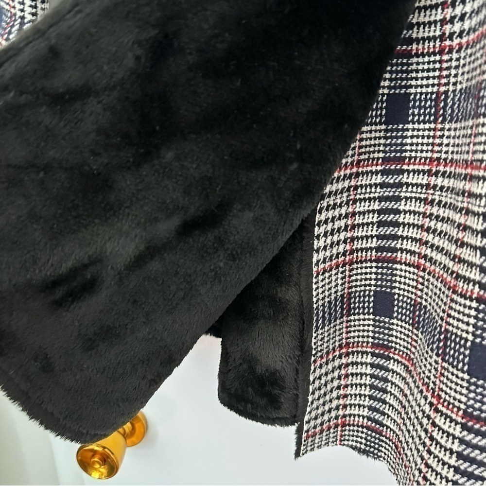 Solitaire Twill Plaid Faux Fur Belted Coat New Womens Large Black White New - Picture 7 of 10